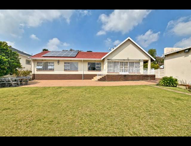 5 BEDROOM HOUSE FOR SALE IN GLENANDA